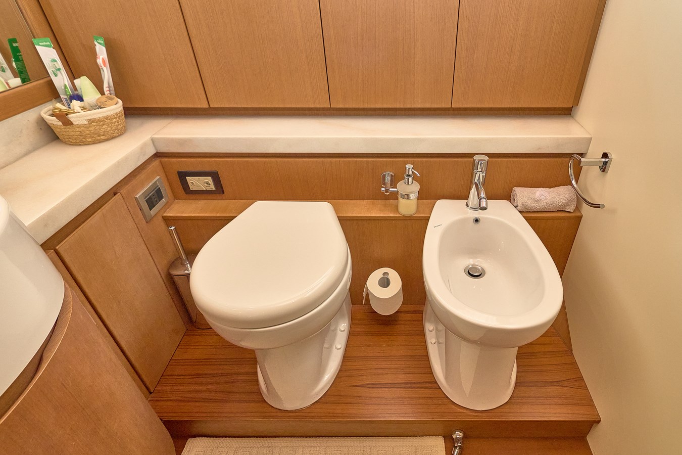 Ferretti Yachts Motor Yacht GANS For Sale