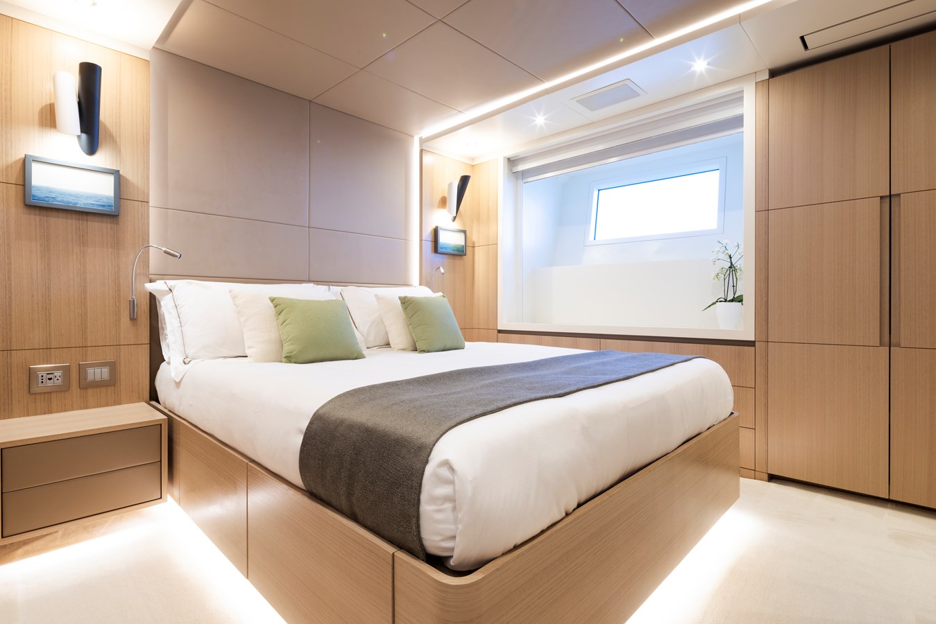 Benetti Yachts Motor Boat Alegre For Sale