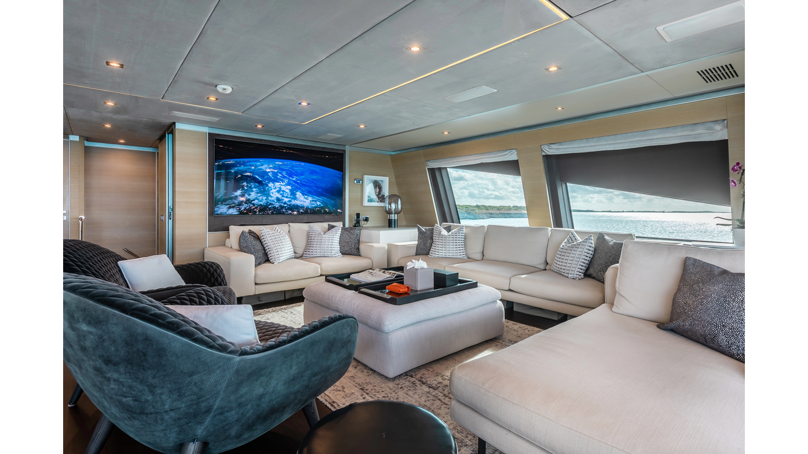 Benetti Yachts Motor Yacht EMINA For Sale