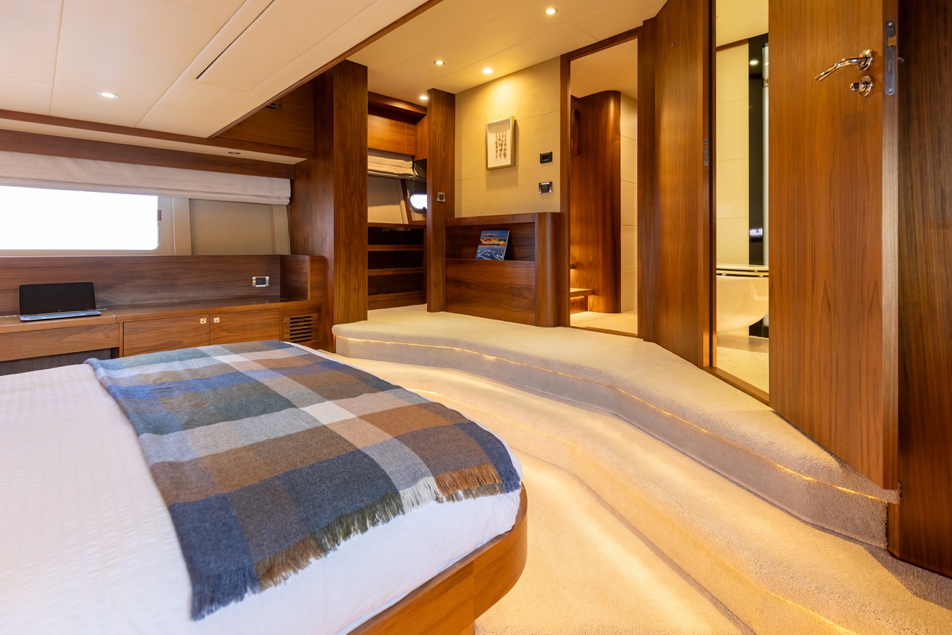 Van Der Heijden Motor Yacht Dutchess For Sale
