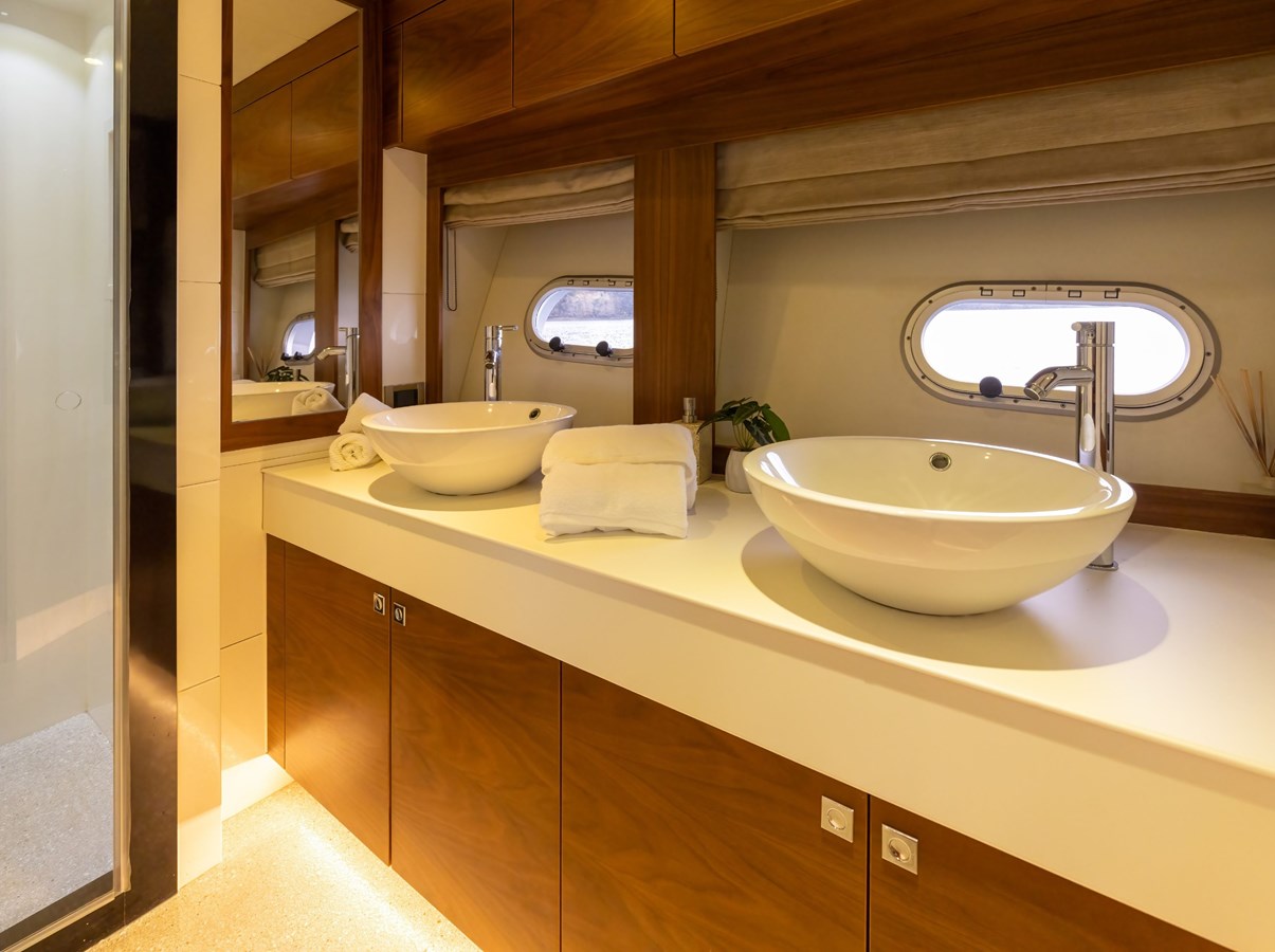 Van Der Heijden Motor Yacht Dutchess For Sale