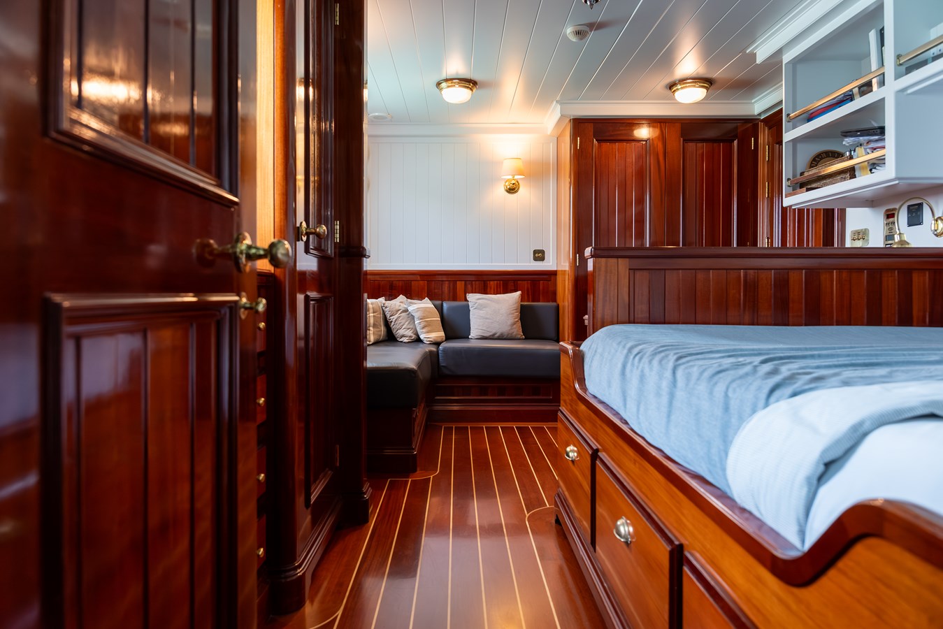 Pendennis Motor Yacht Steel For Sale