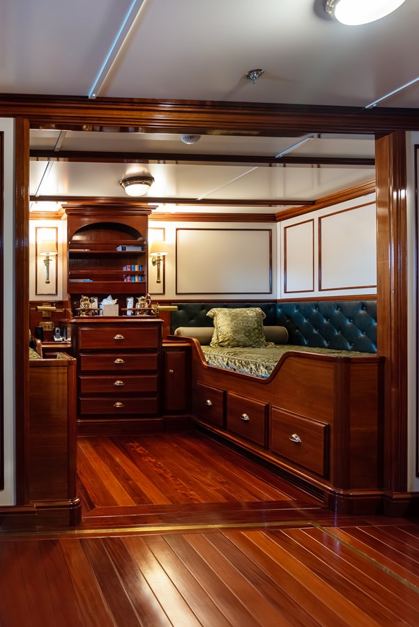 Pendennis Motor Yacht Steel For Sale
