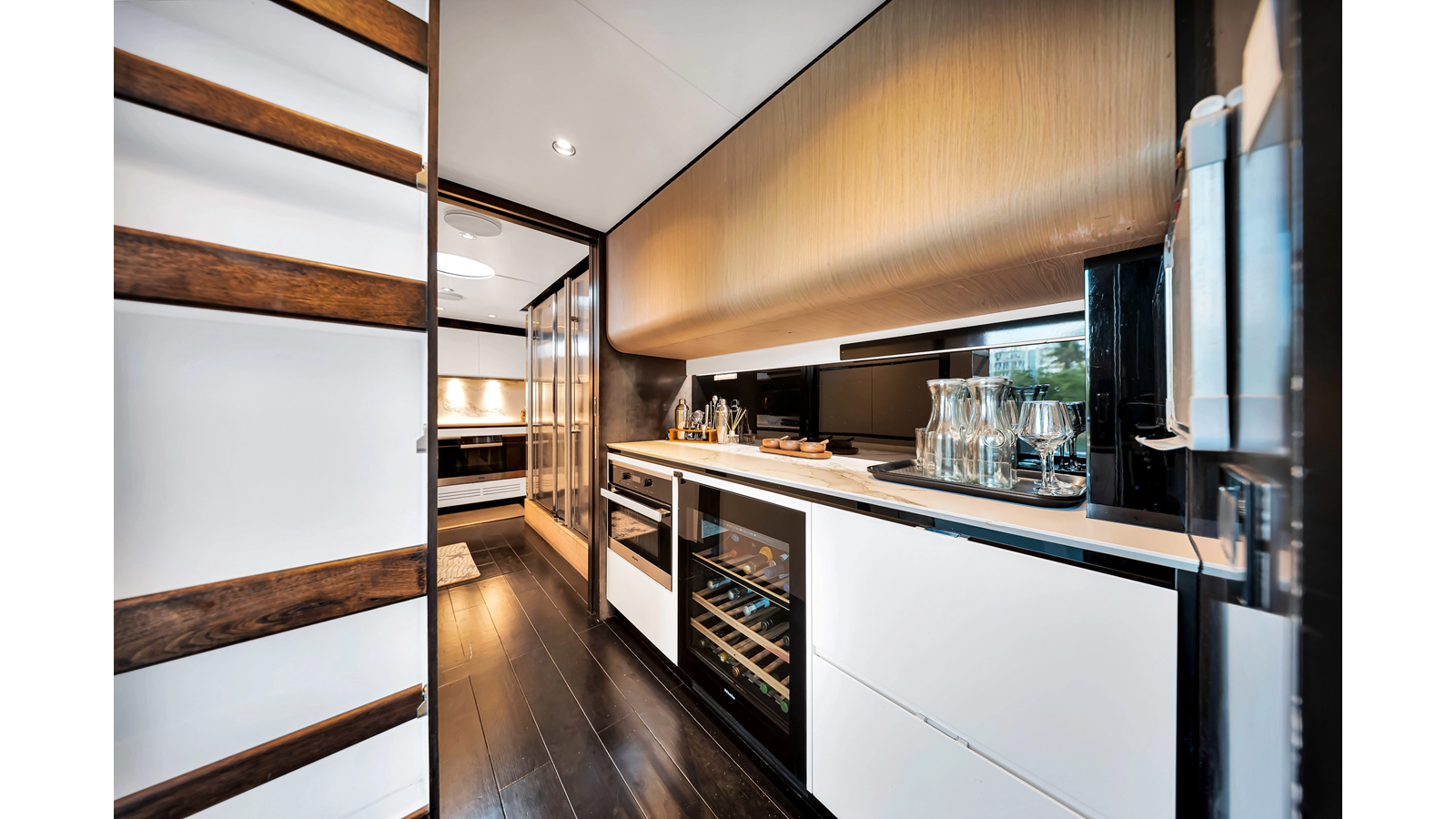Azimut Yachts  CLOUD 9 For Sale
