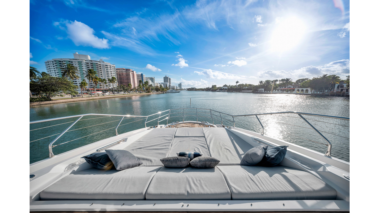 Azimut Yachts  CLOUD 9 For Sale
