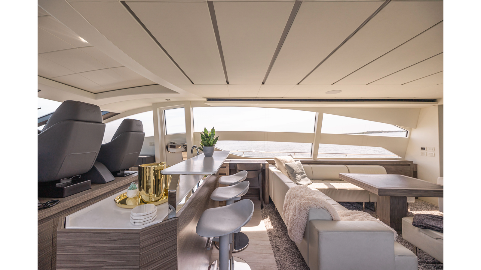 Pershing Motor Yacht DOUBLE OR NOTHING For Sale