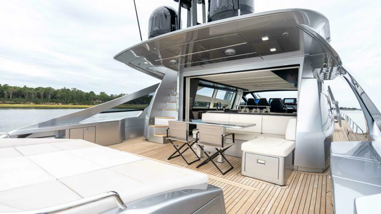 Pershing Motor Yacht STALLION For Sale