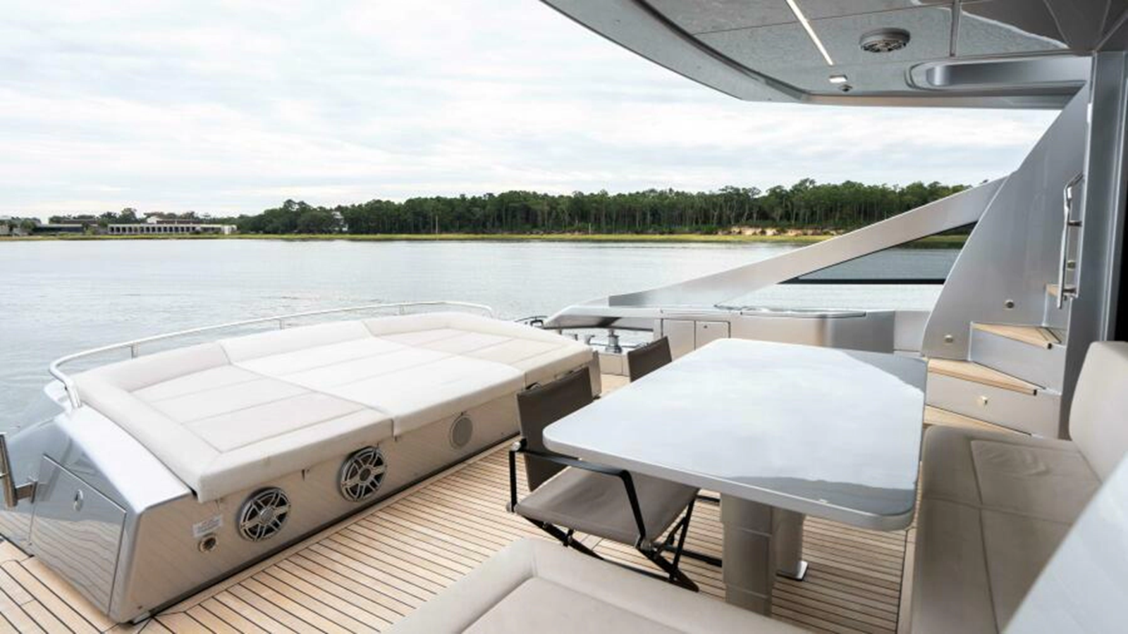 Pershing Motor Yacht STALLION For Sale