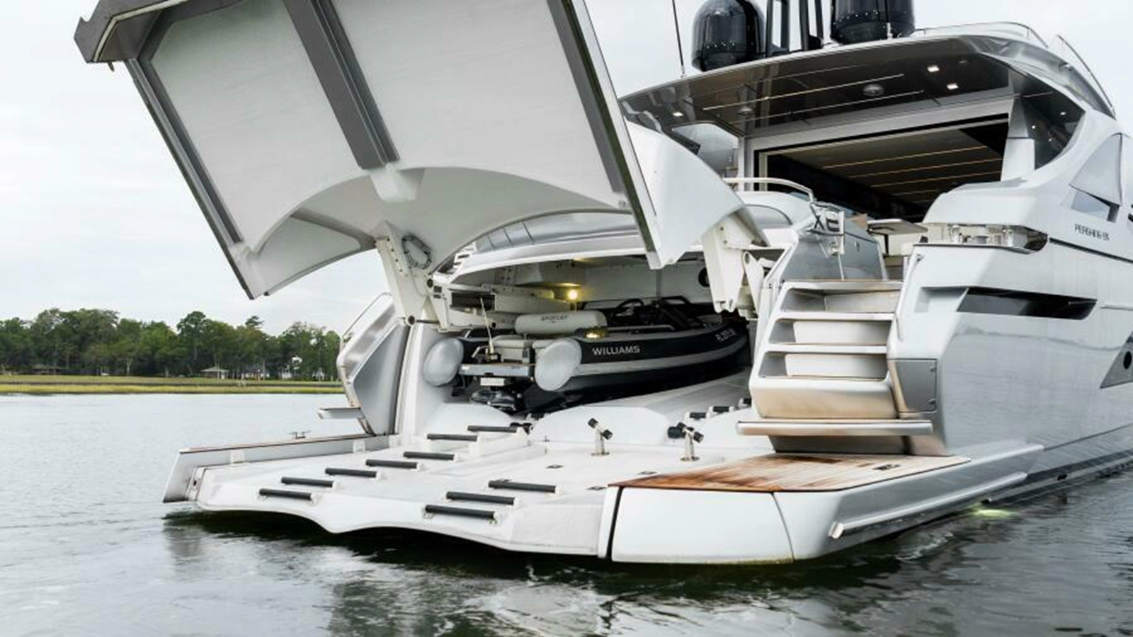 Pershing Motor Yacht STALLION For Sale