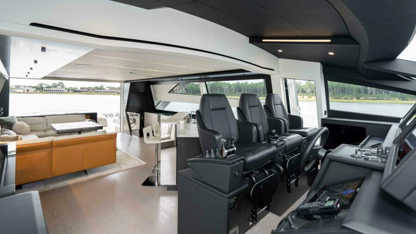 Pershing Motor Yacht STALLION For Sale