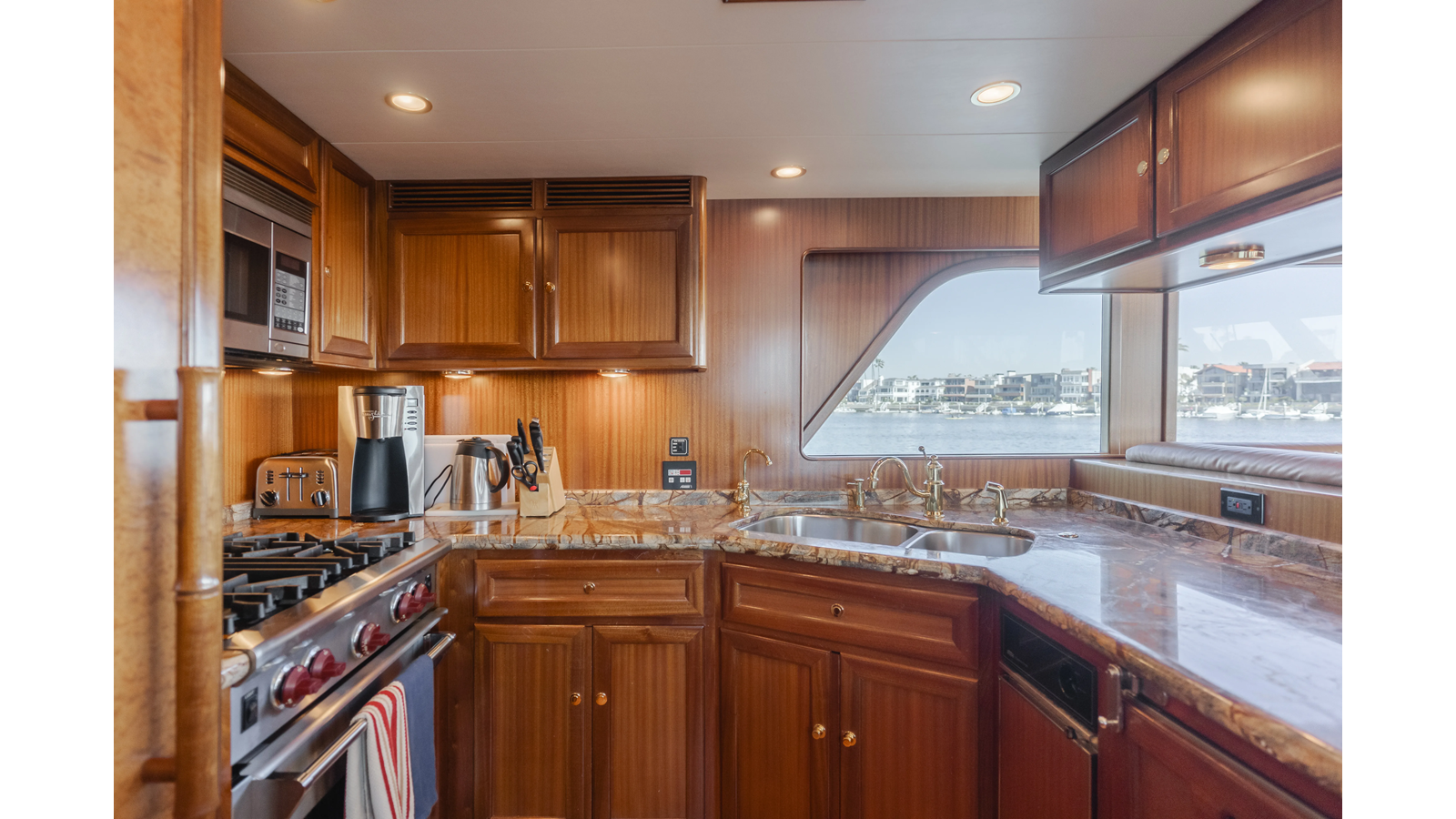 Grand Alaskan Motor Yacht AL DI LA For Sale