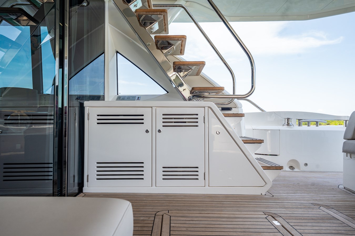 Sunseeker Motor Yacht BAZINGA For Sale