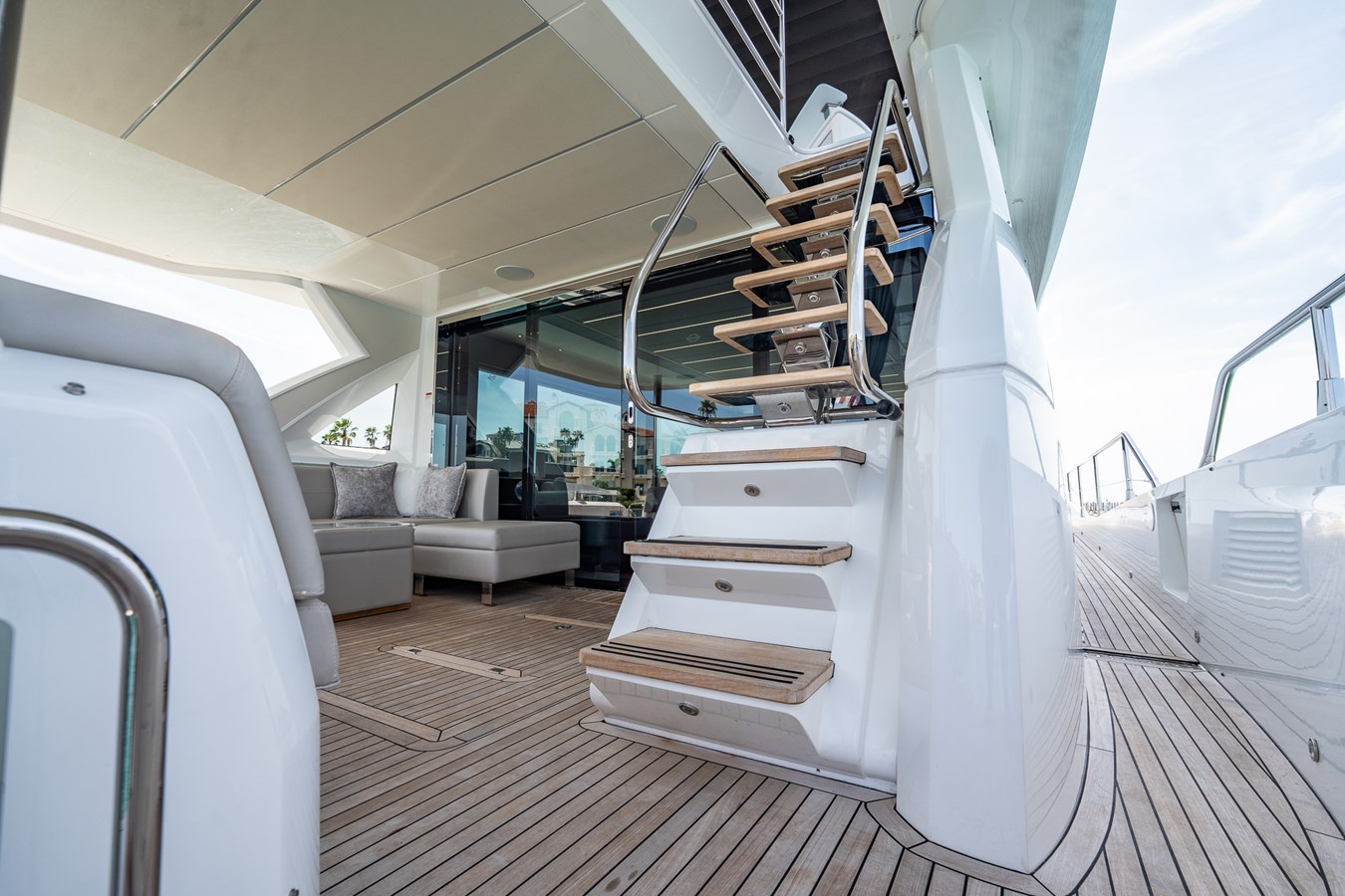 Sunseeker Motor Yacht BAZINGA For Sale