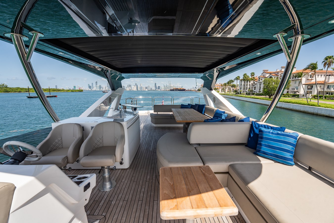 Sunseeker Motor Yacht BAZINGA For Sale