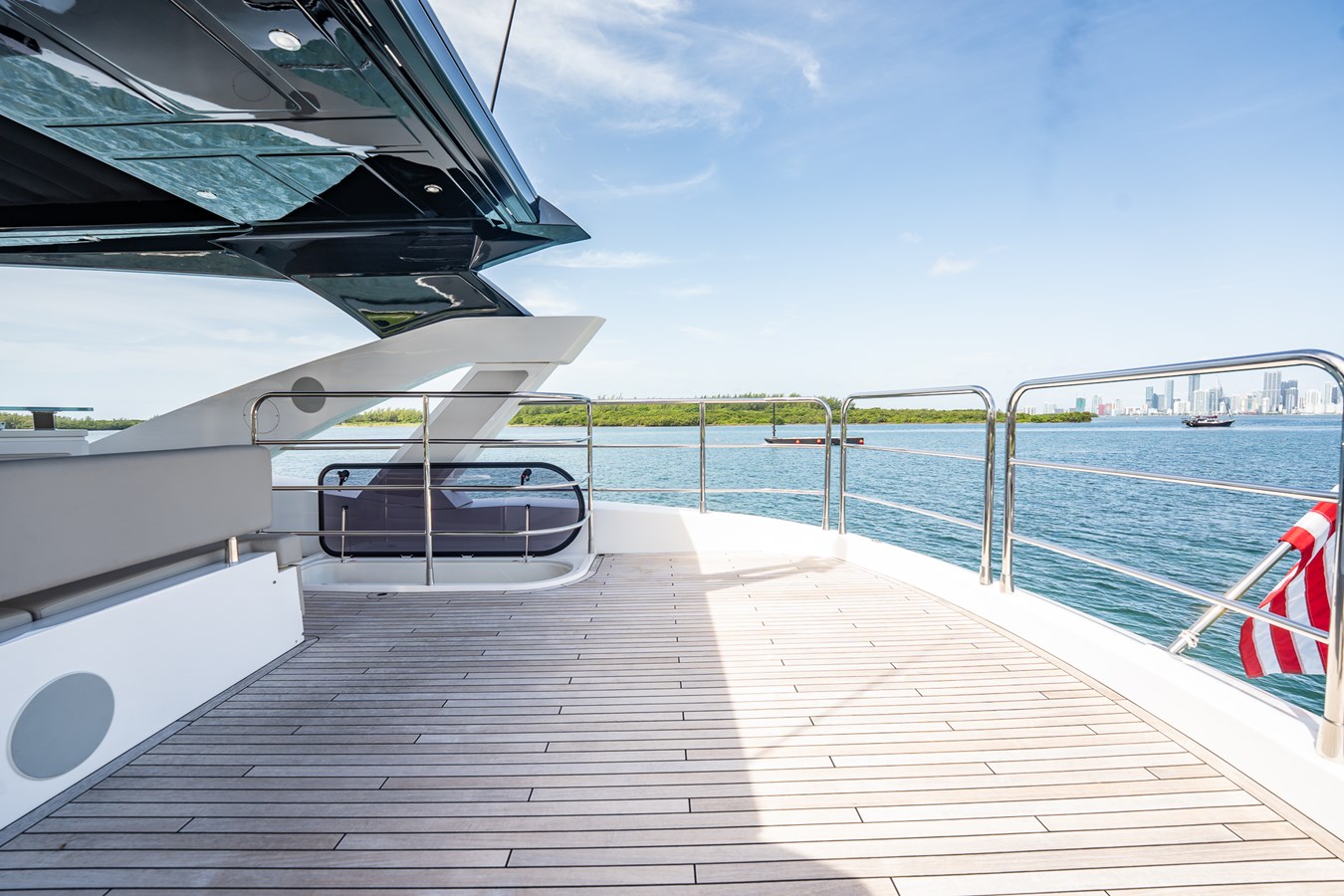 Sunseeker Motor Yacht BAZINGA For Sale