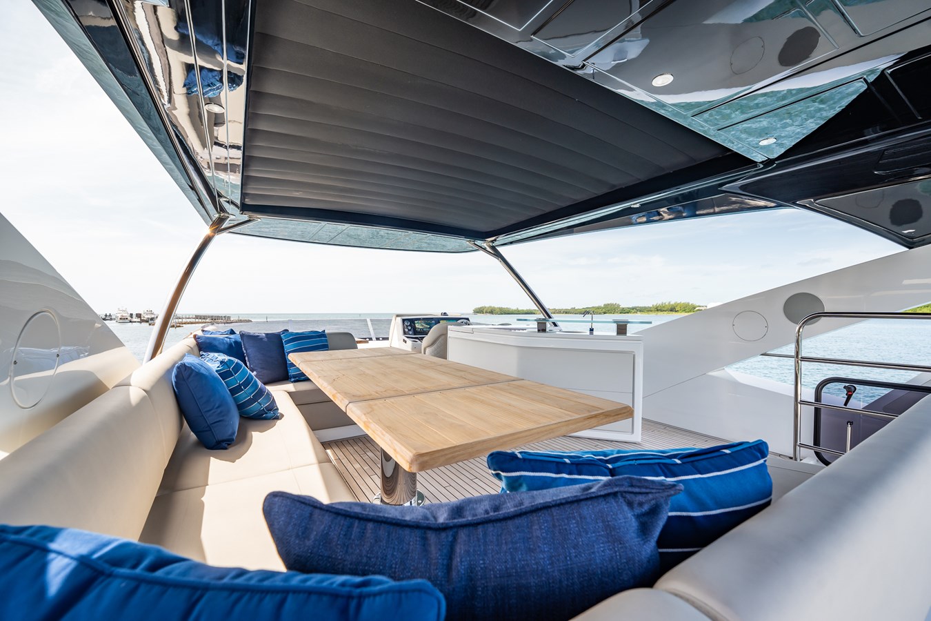 Sunseeker Motor Yacht BAZINGA For Sale