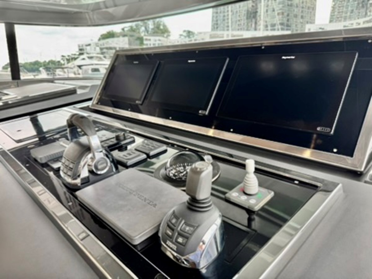 Sanlorenzo Yachts Motor Yacht Vicky For Sale