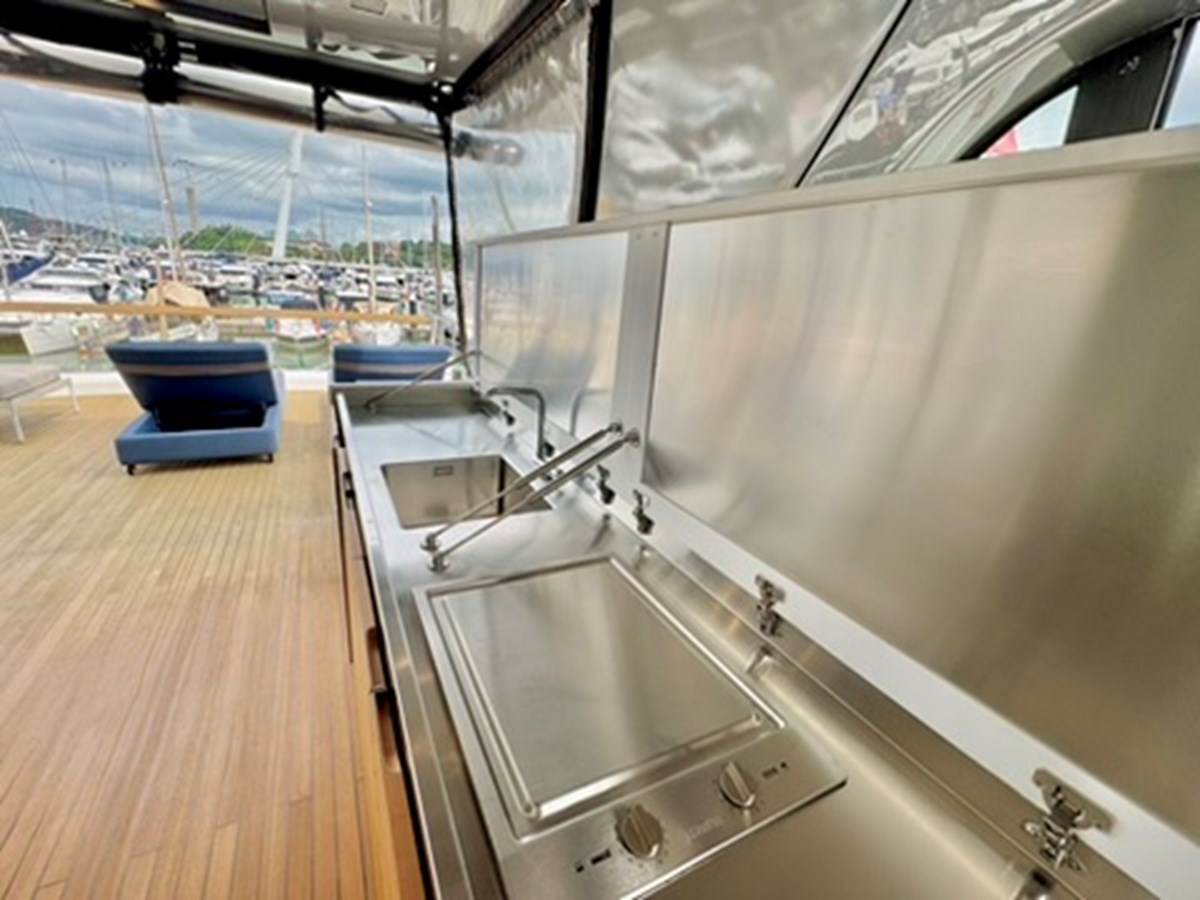 Sanlorenzo Yachts Motor Yacht Vicky For Sale