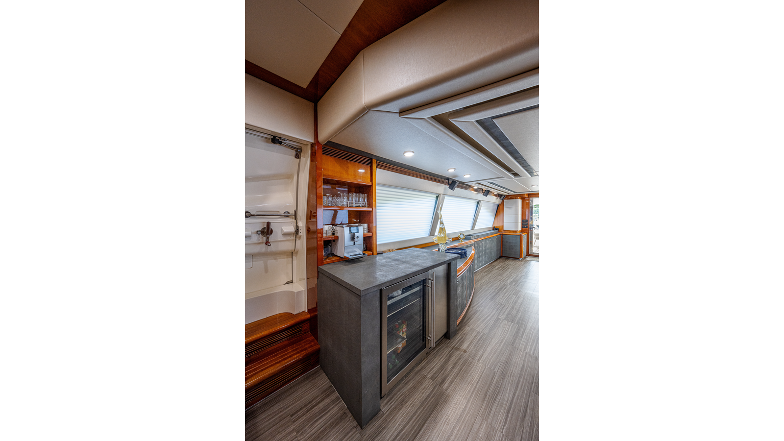 Ferretti Yachts Motor Yacht La Bella Vita For Sale