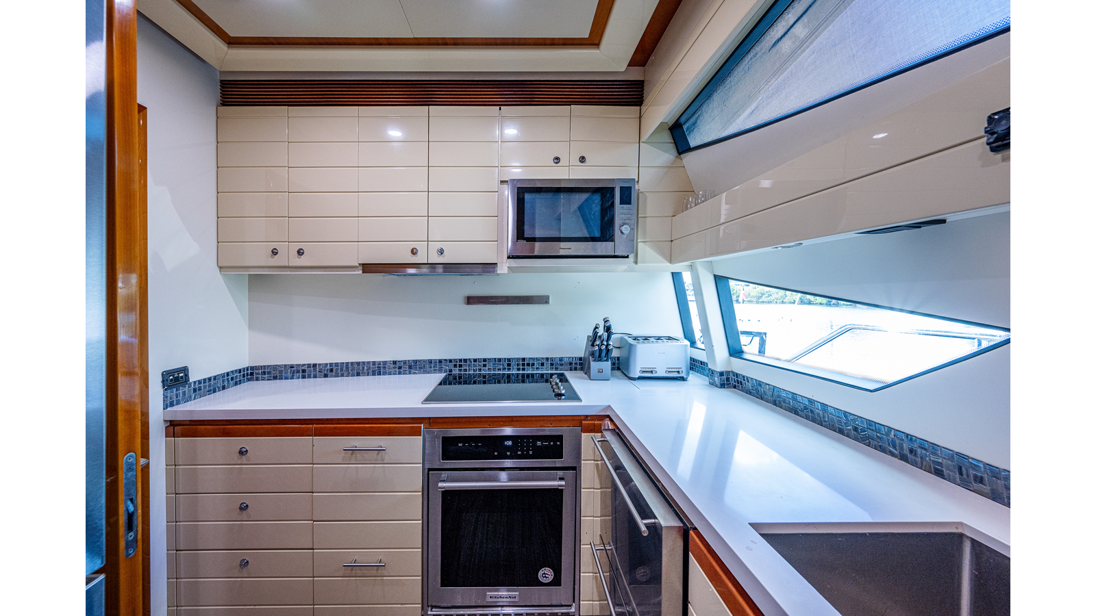 Ferretti Yachts Motor Yacht La Bella Vita For Sale