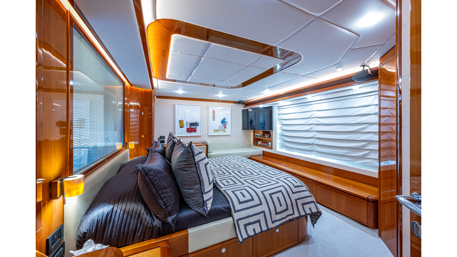 Ferretti Yachts Motor Yacht La Bella Vita For Sale