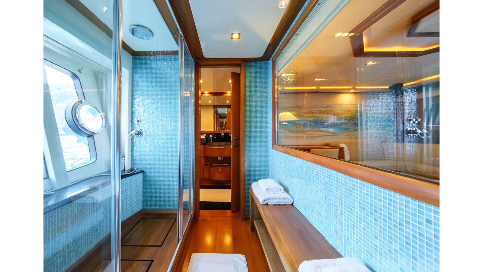 Ferretti Yachts Motor Yacht DAYDREAM2 For Sale