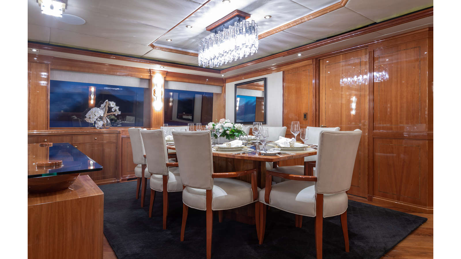 Palmer Johnson Motor Yacht TEMPTATION For Sale
