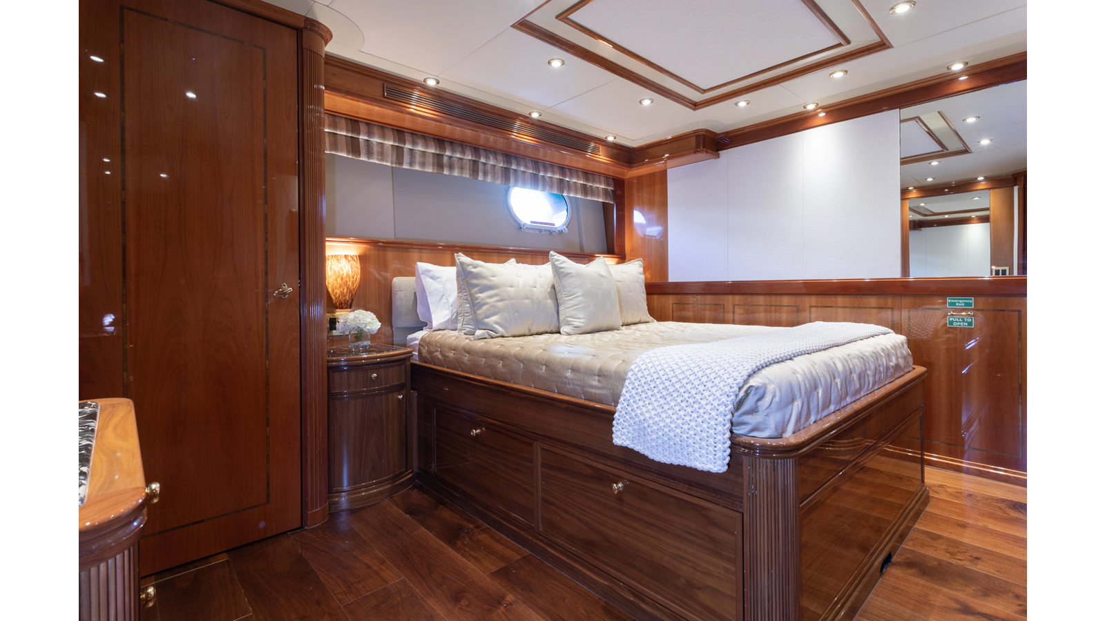 Palmer Johnson Motor Yacht TEMPTATION For Sale