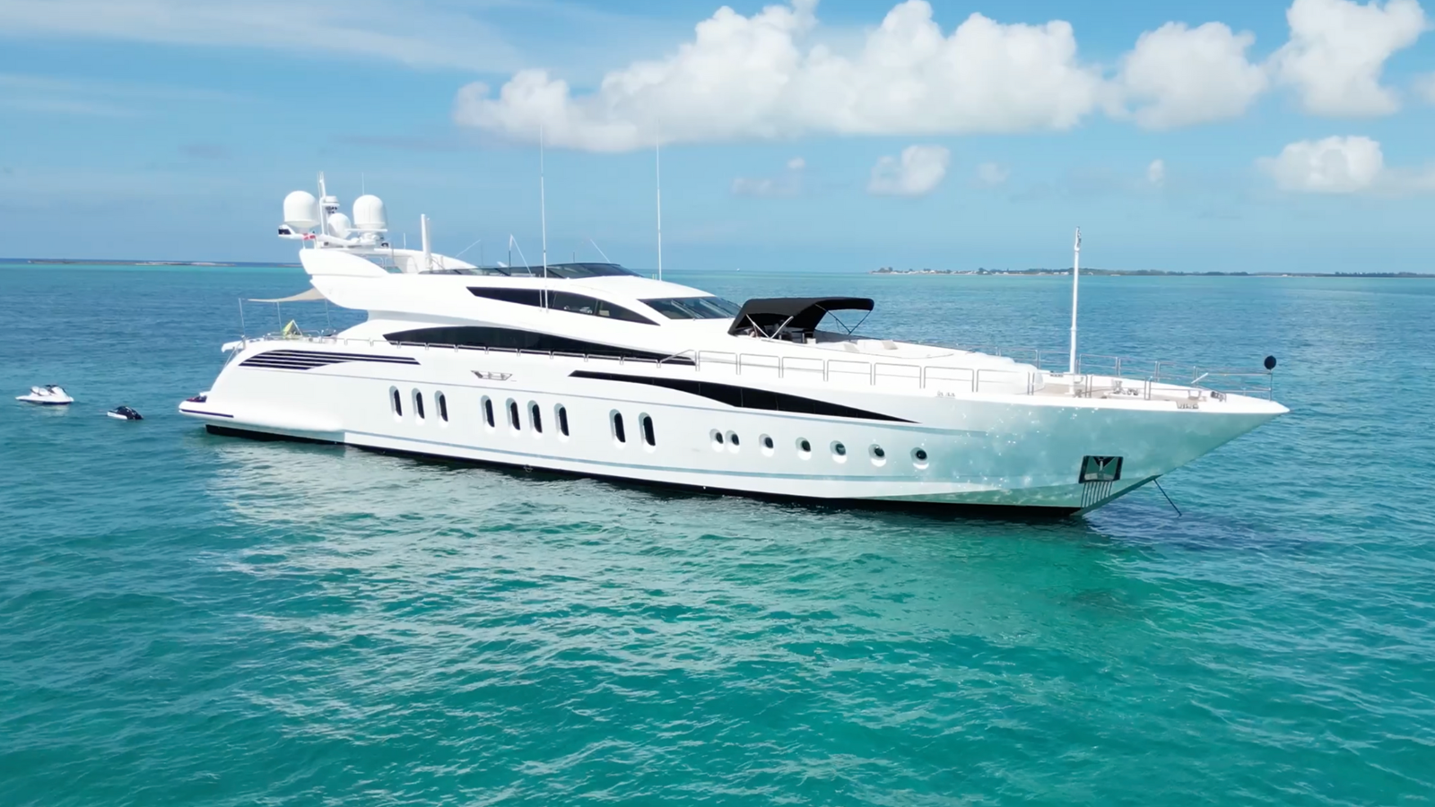 Arno Leopard Motor Yacht BET ON IT For Sale