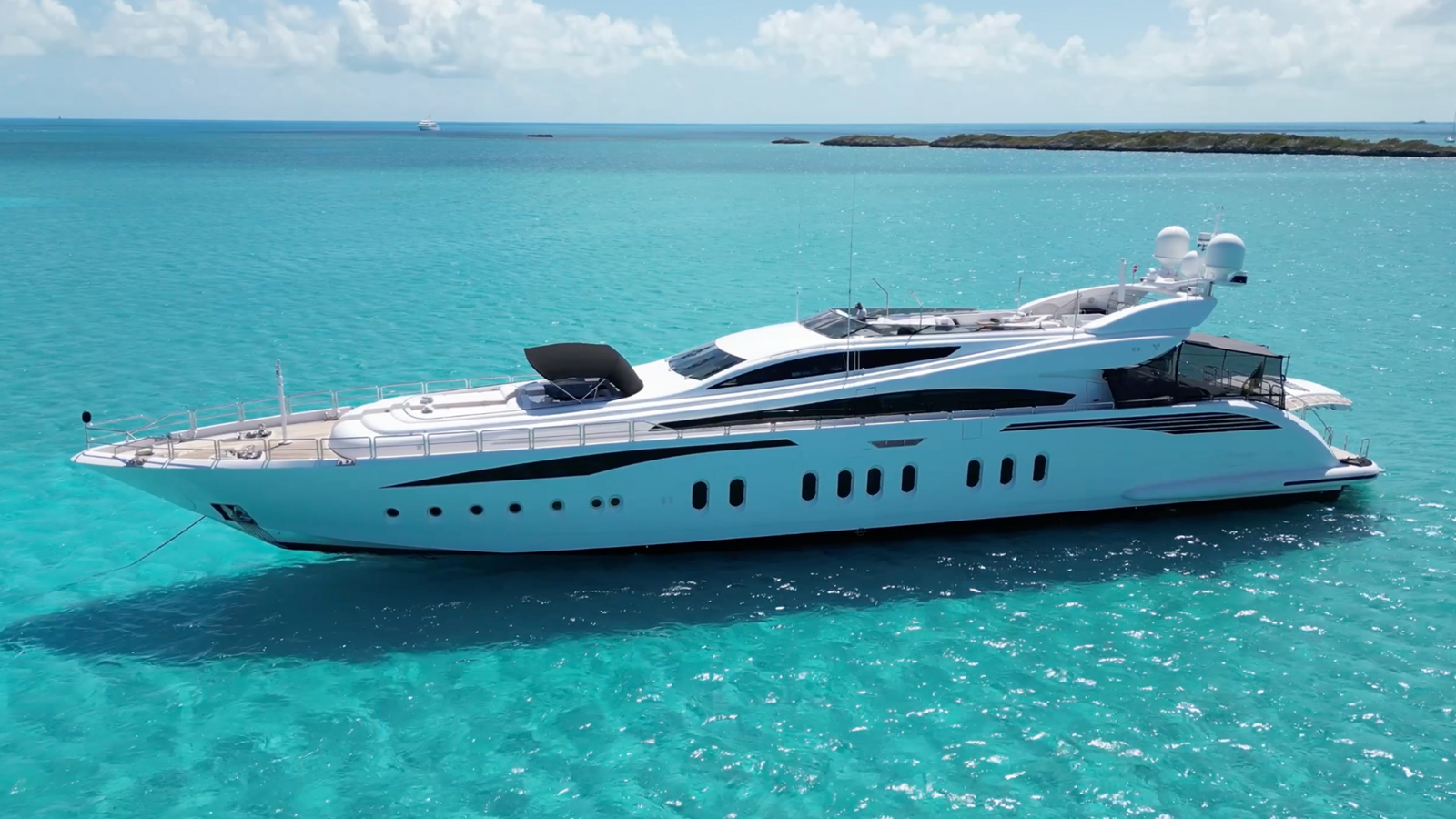 Arno Leopard Motor Yacht BET ON IT For Sale