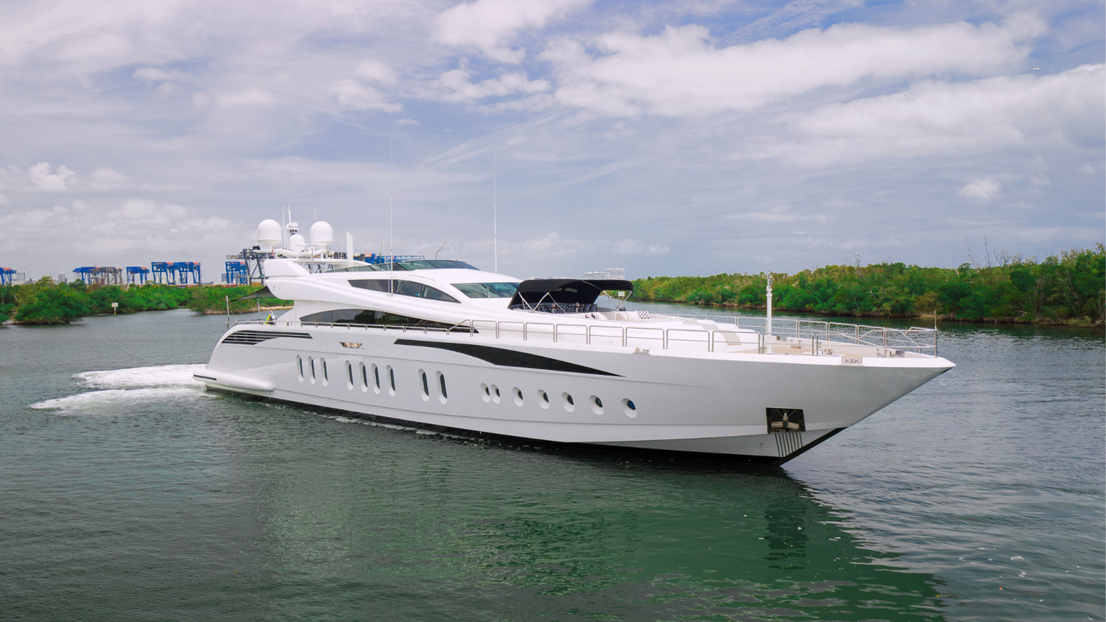 Arno Leopard Motor Yacht BET ON IT For Sale