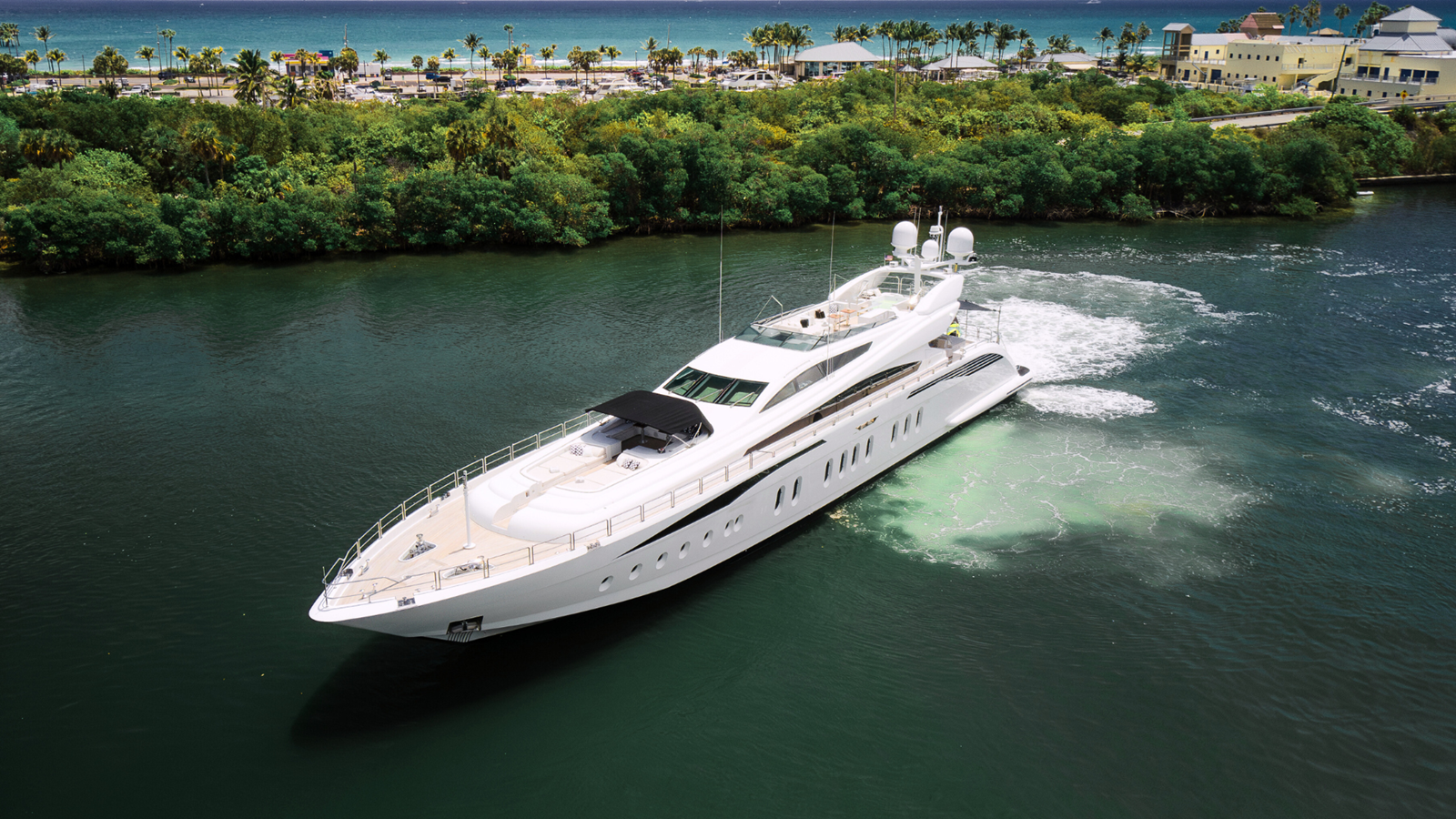 Arno Leopard Motor Yacht BET ON IT For Sale
