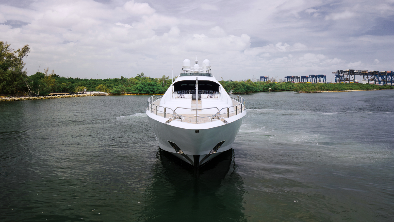 Arno Leopard Motor Yacht BET ON IT For Sale