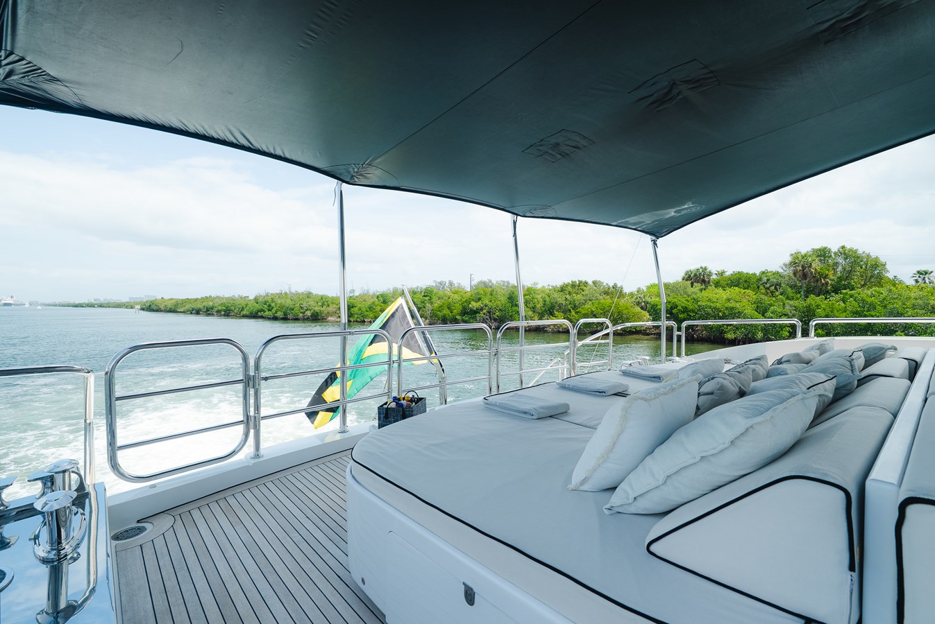Arno Leopard Motor Yacht BET ON IT For Sale