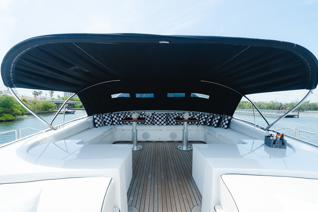 Arno Leopard Motor Yacht BET ON IT For Sale