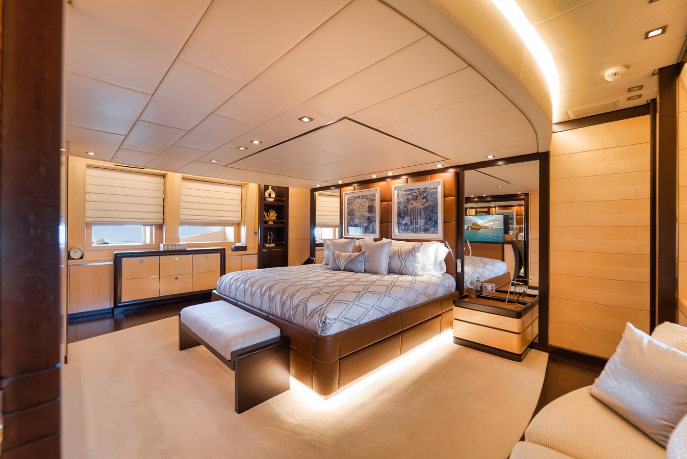 Arno Leopard Motor Yacht BET ON IT For Sale