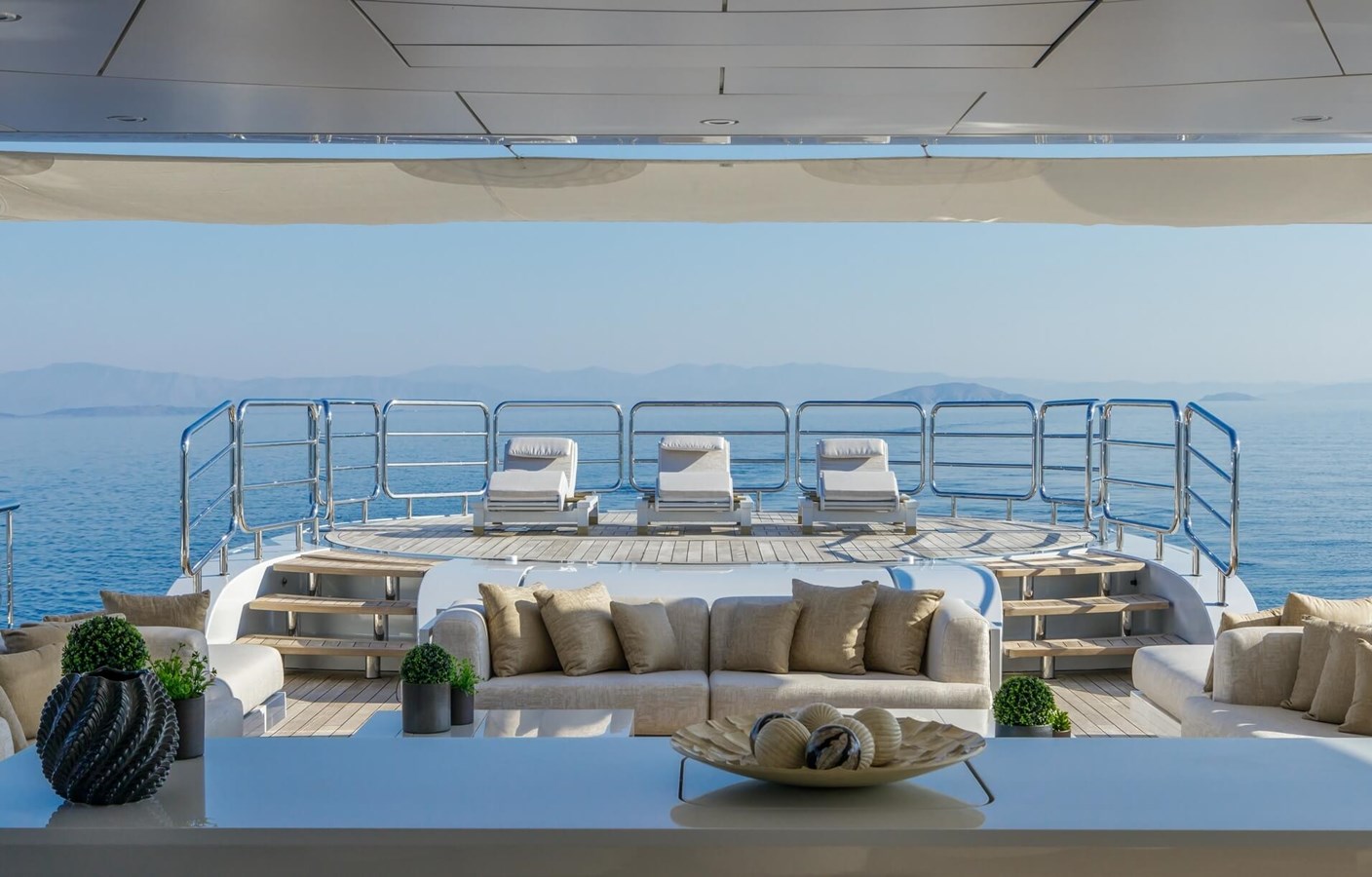Nobiskrug Motor Yacht LADY VERA For Sale