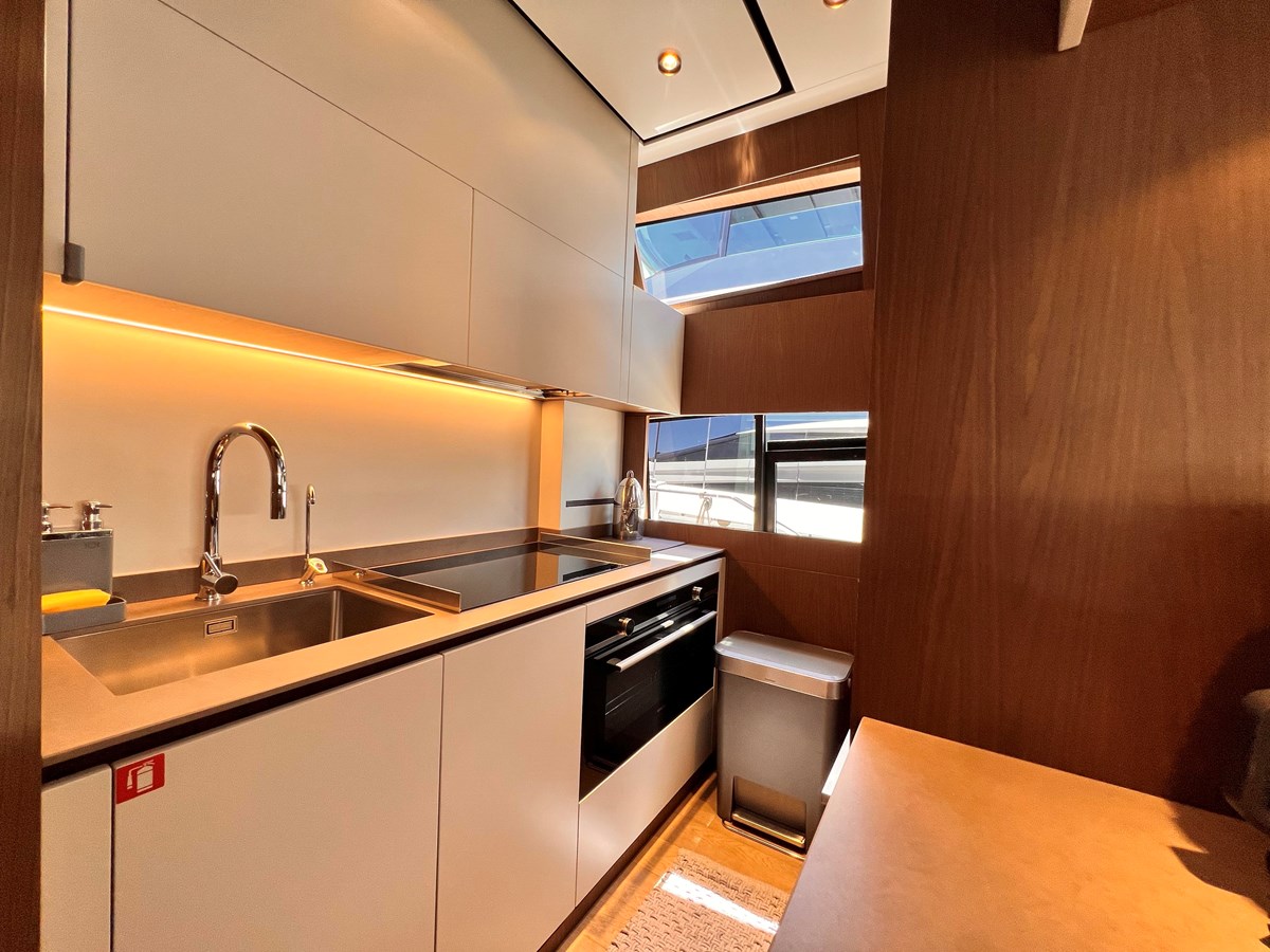 Ferretti Yachts Motor Yacht LD For Sale