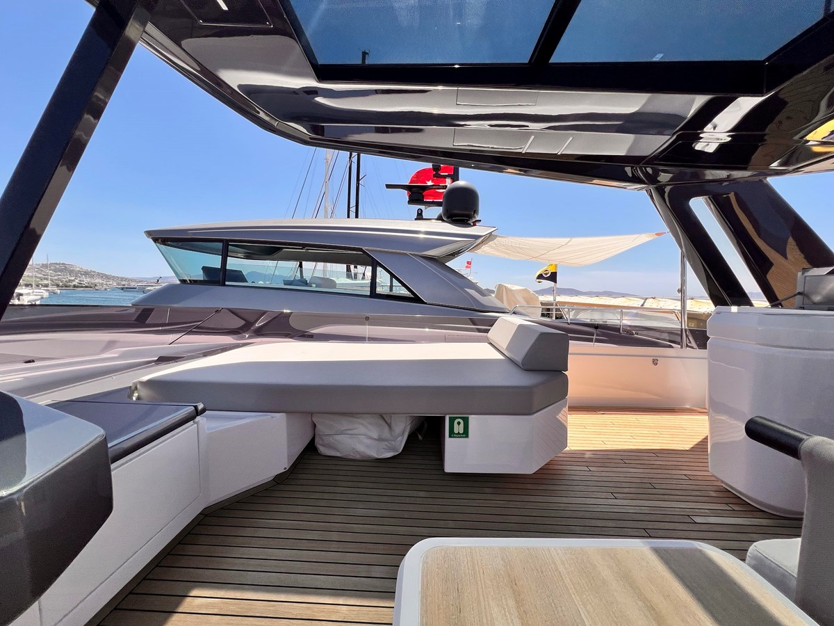 Ferretti Yachts Motor Yacht LD For Sale
