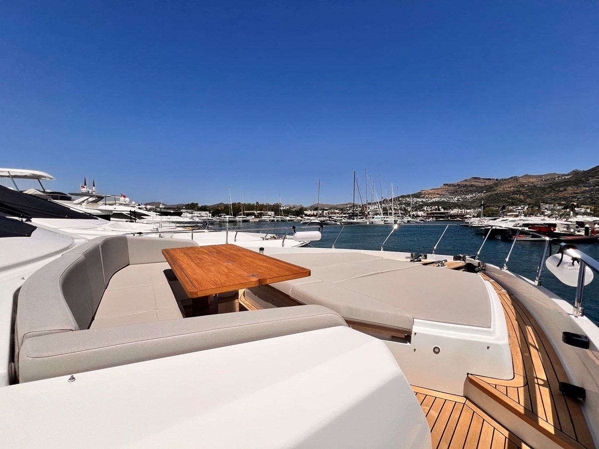 Ferretti Yachts Motor Yacht LD For Sale
