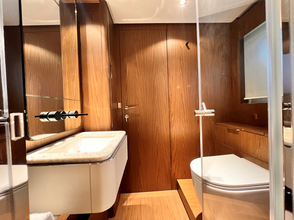 Ferretti Yachts Motor Yacht LD For Sale