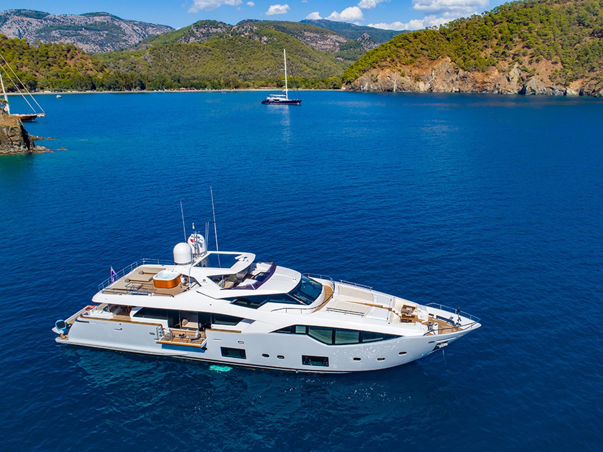 Custom Line Motor Yacht Shells X For Sale