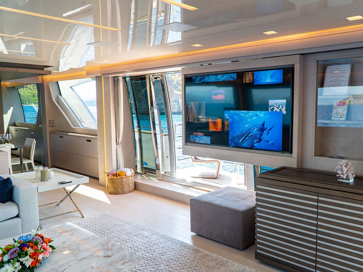 Custom Line Motor Yacht Shells X For Sale