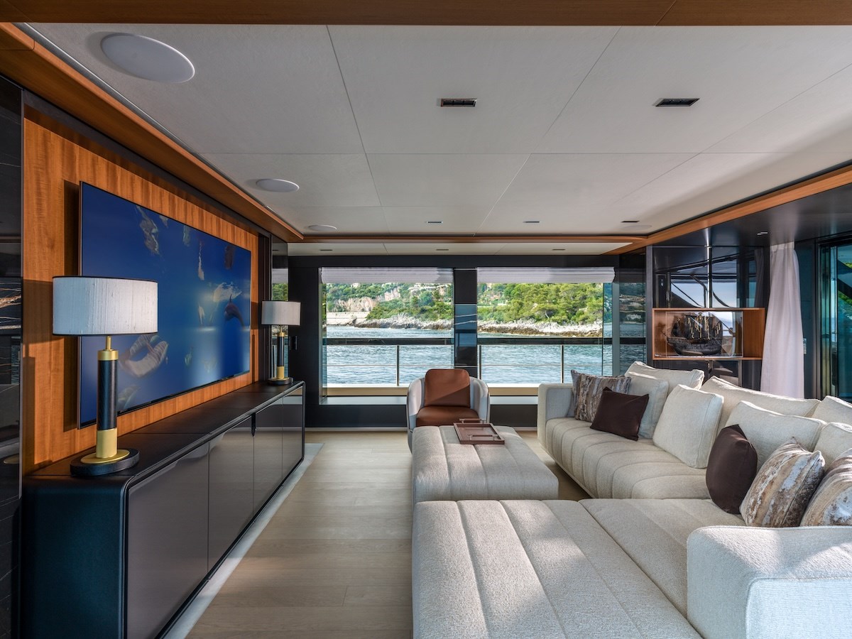 Riva Yacht Motor Yacht SAIRU For Sale