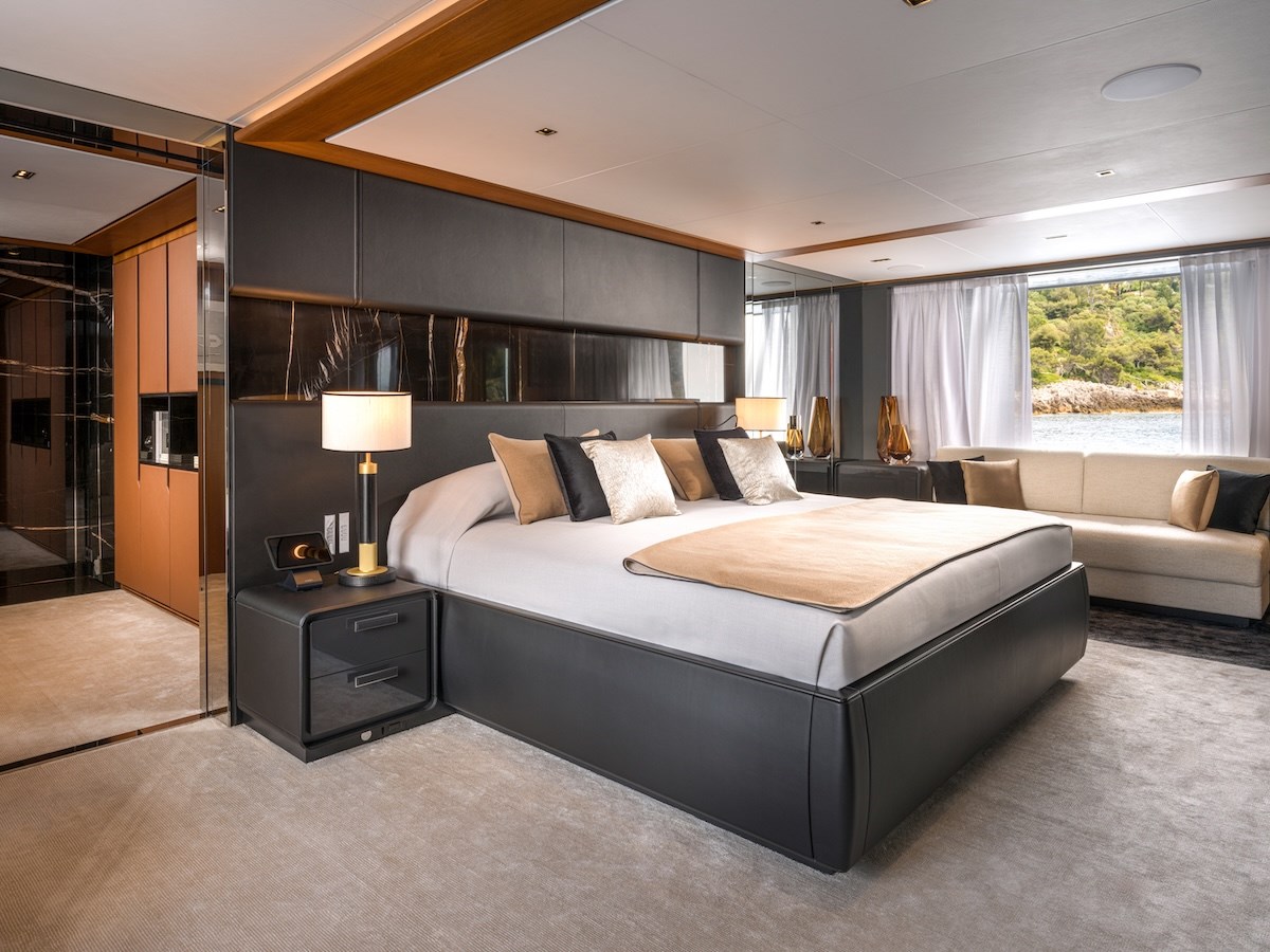 Riva Yacht Motor Yacht SAIRU For Sale