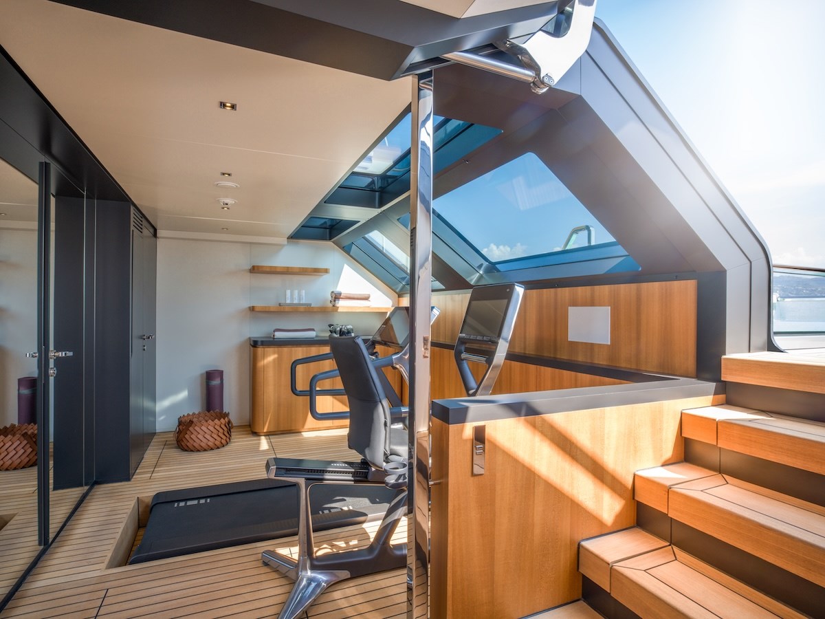 Riva Yacht Motor Yacht SAIRU For Sale