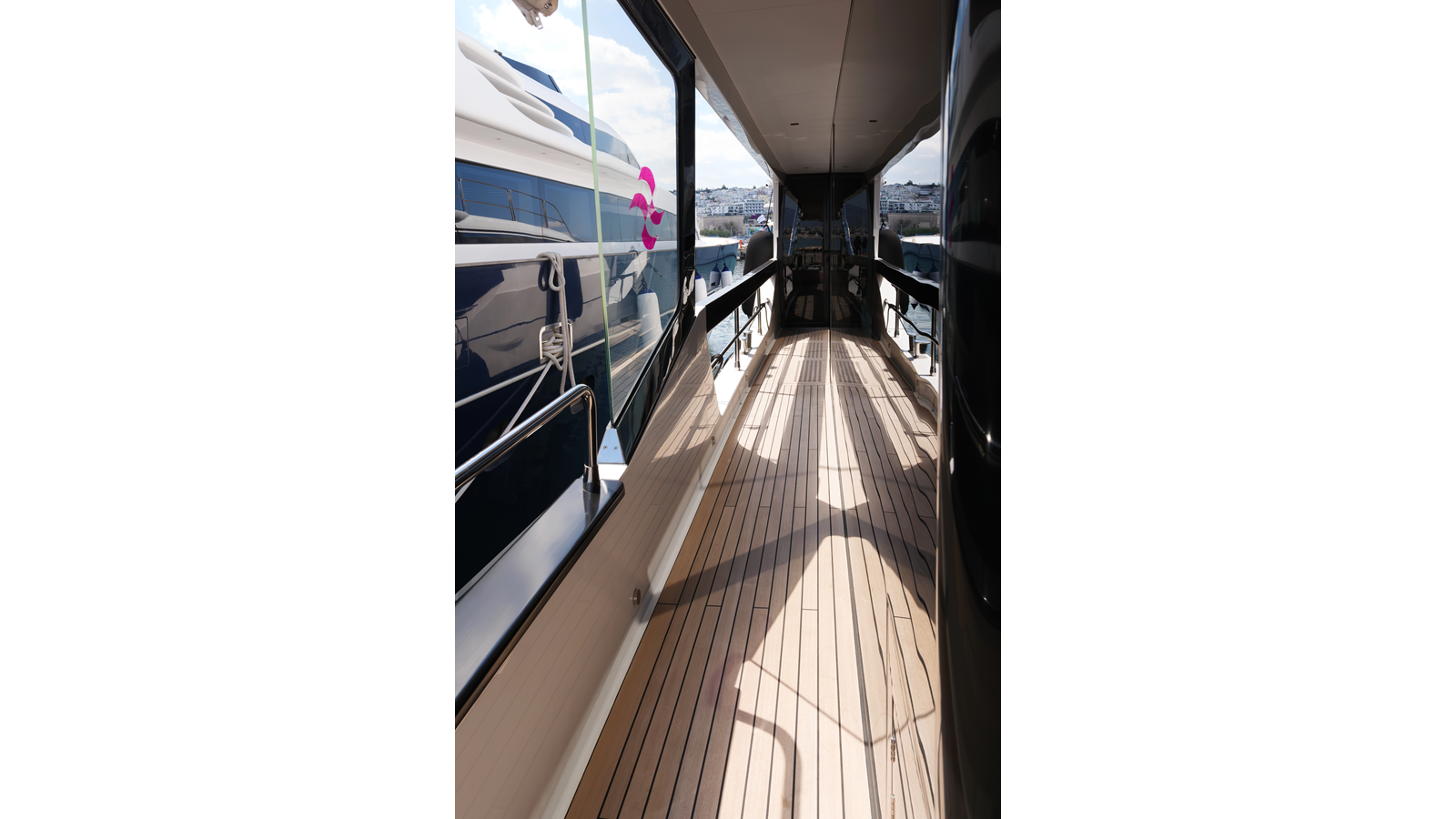 Sirena Yachts, Finland Motor Yacht HELIOPHILIA For Sale