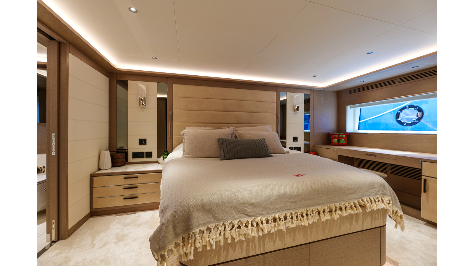 Sirena Yachts, Finland Motor Yacht HELIOPHILIA For Sale