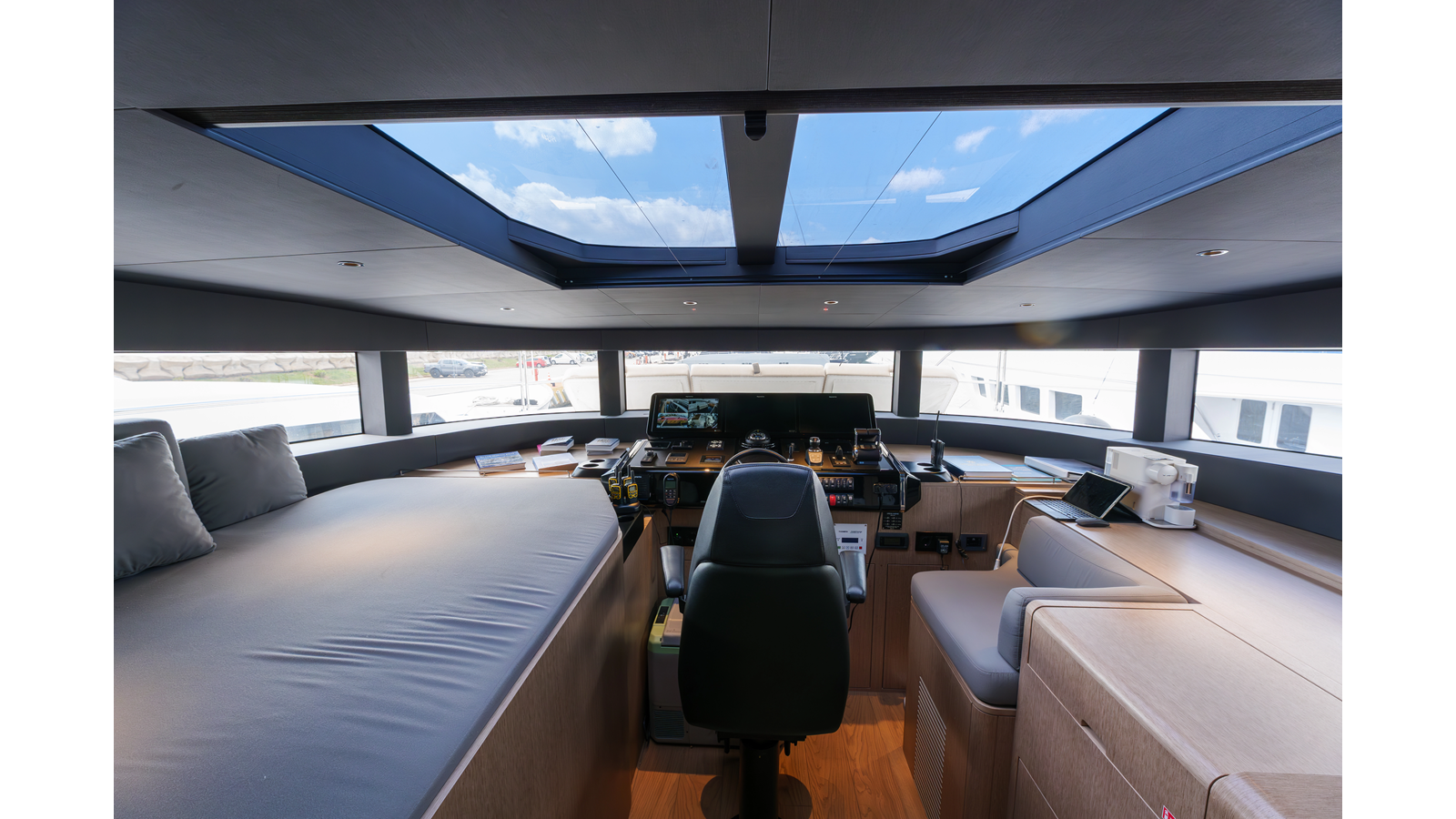 Sirena Yachts, Finland Motor Yacht HELIOPHILIA For Sale