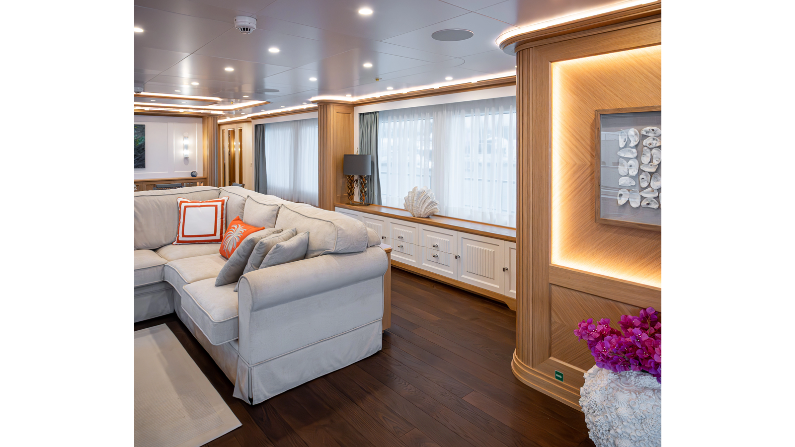 Rmk Marine Motor Yacht SEVEN SEAS For Sale